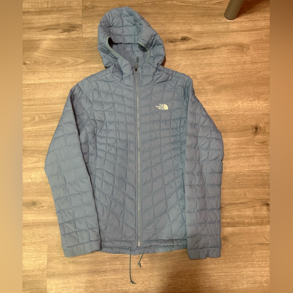 The North Face Women’s blue Quilted Puffer Jacket